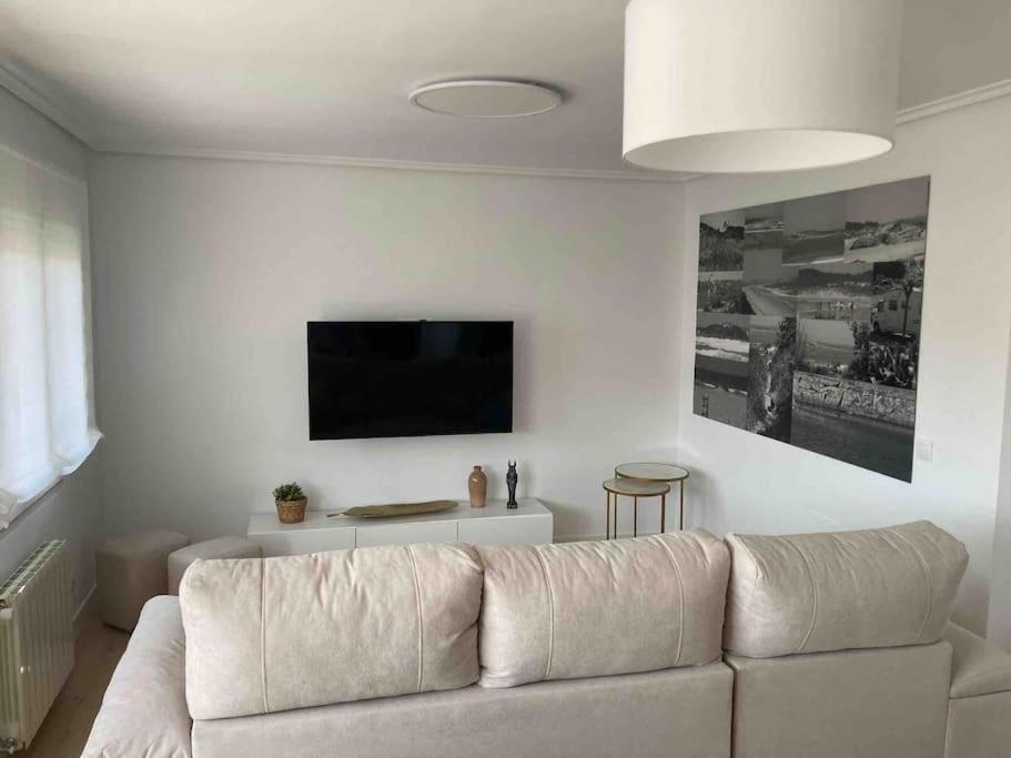 Piso Centrico Con Garaje Privado Gratis Apartment Santander Luaran gambar
