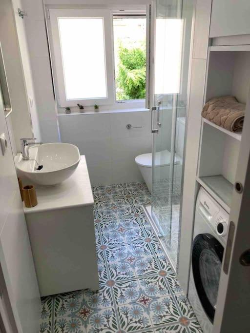 Piso Centrico Con Garaje Privado Gratis Apartment Santander Luaran gambar